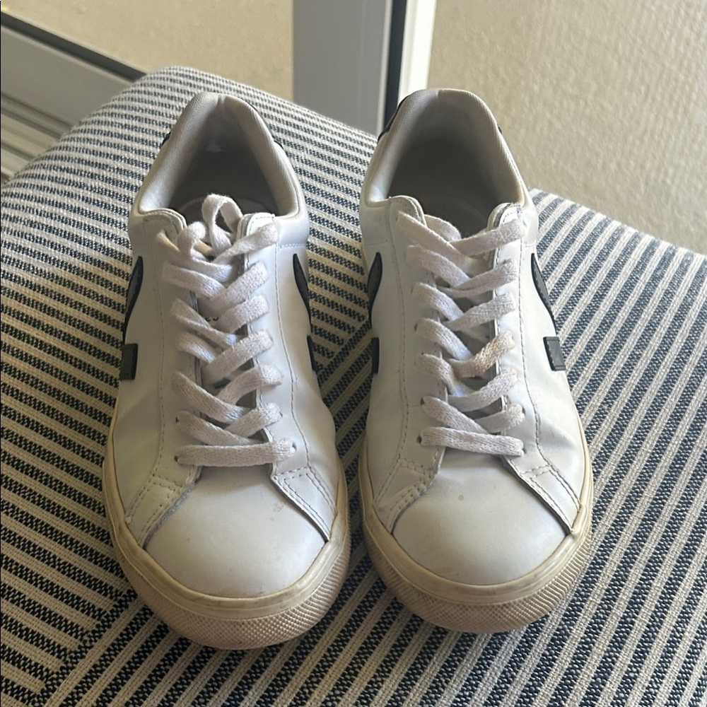 White Low-Top Sneakers with Black Side Accent